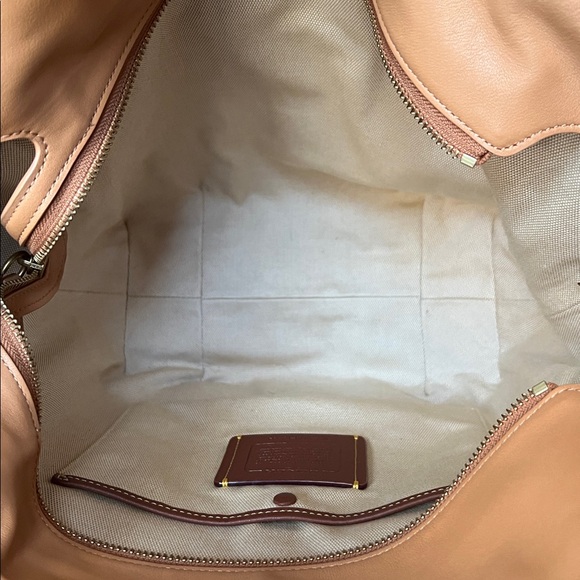 Coach Bea Tote-EUC - Picture 13 of 15